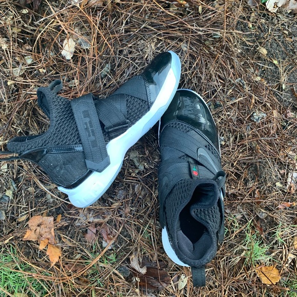 Nike Lebron Soldier 12 Sfg Sz 9 men - Picture 9 of 10